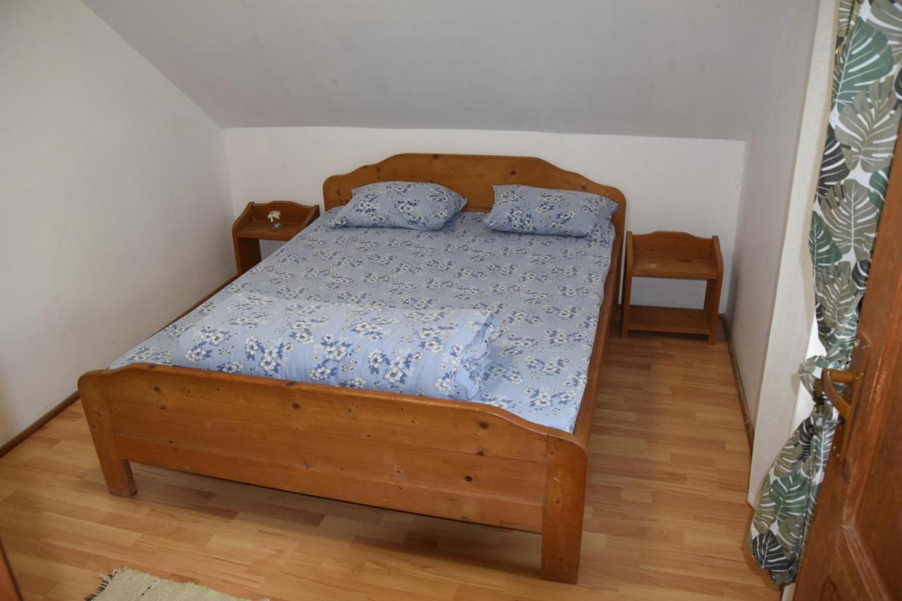 ホテル Cabana Colnic Măgura エクステリア 写真